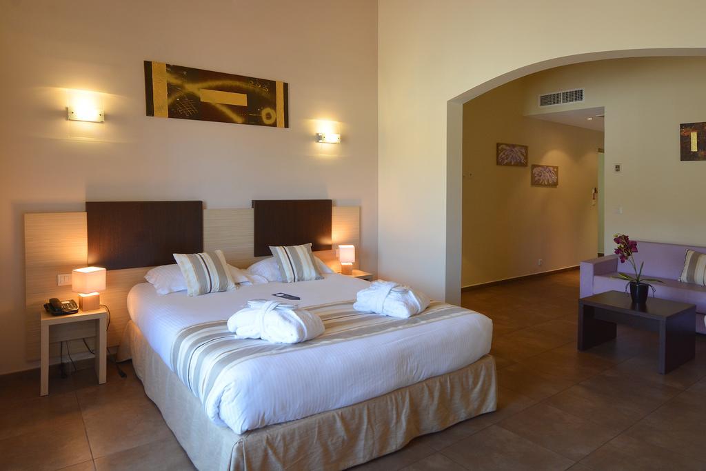 Hotel A Madonetta Bonifacio  Εξωτερικό φωτογραφία